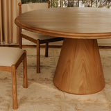 Tutto Dining Table