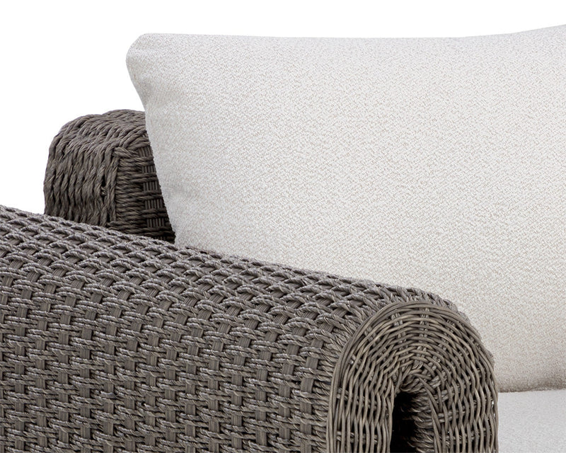 TIBI LOUNGE CHAIR