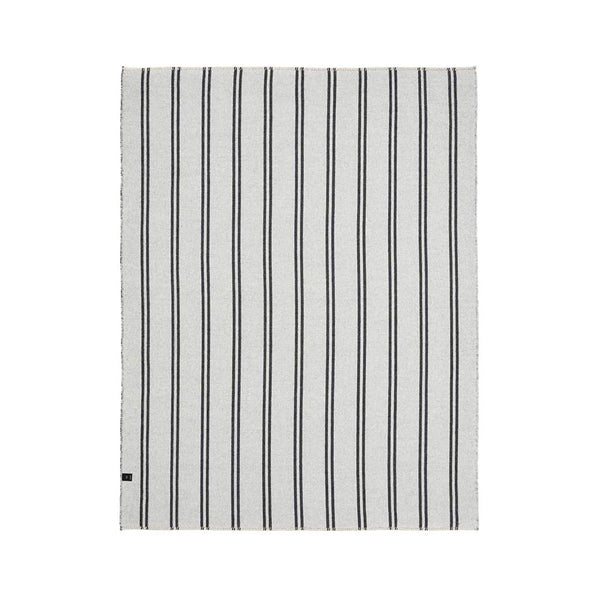 Straits Reversible Throw (Black/Ivory) - Floor Model