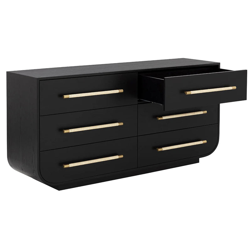 Tarrant Dresser