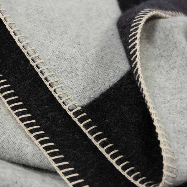 Yin  Reversible Throw